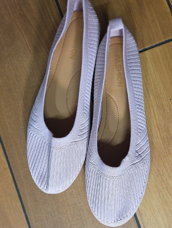 Shoes - Comfort Knit Ballet Flats in Pastel Pink